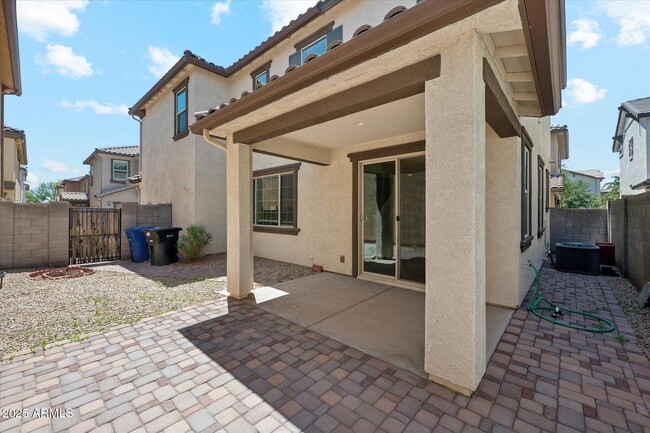 Building Photo - 269 N Scott Dr