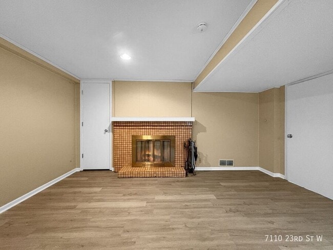 Building Photo - 7110 W 23rd St