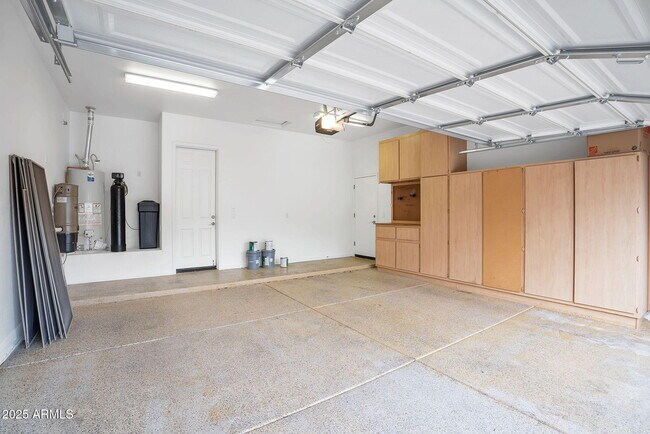 Building Photo - 4756 E Ironhorse Rd