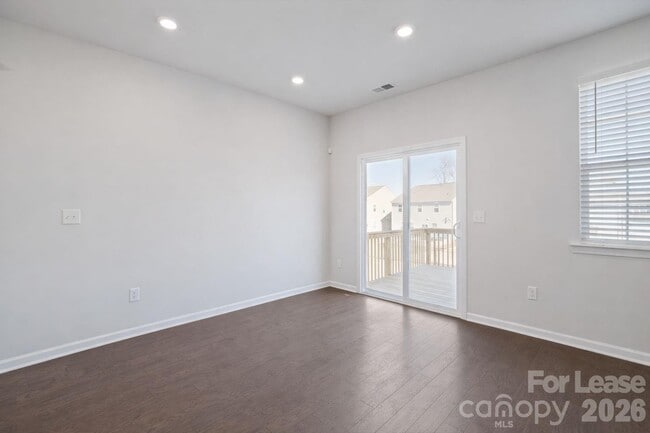 Building Photo - 15104 Moulin Ct Dr