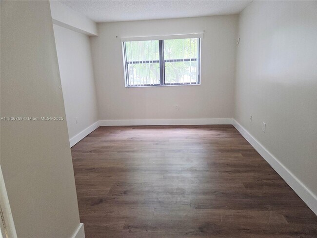 Building Photo - 15640 SW 80th St