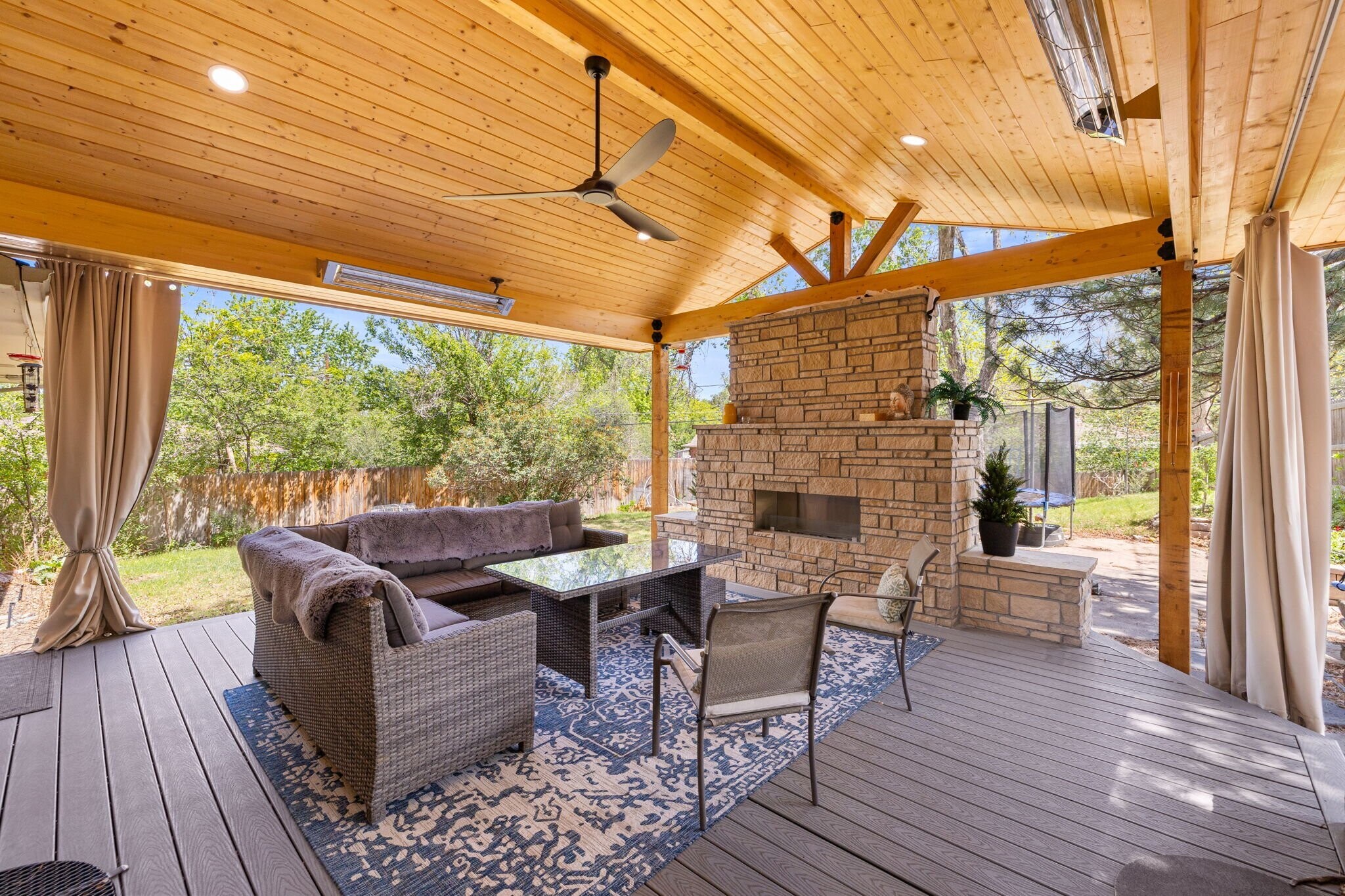 Building Photo - 6146 S Josephine Way