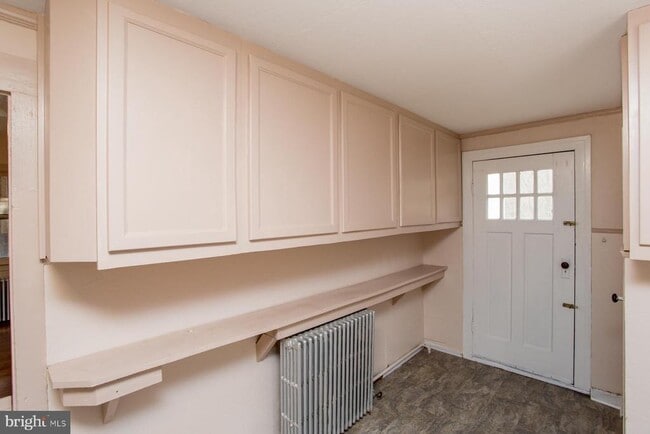 Building Photo - 120 Tabor Rd