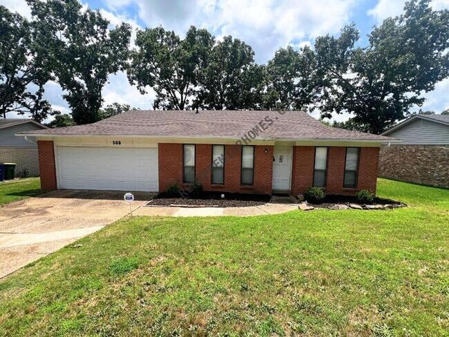 Building Photo - 508 Westfield Dr