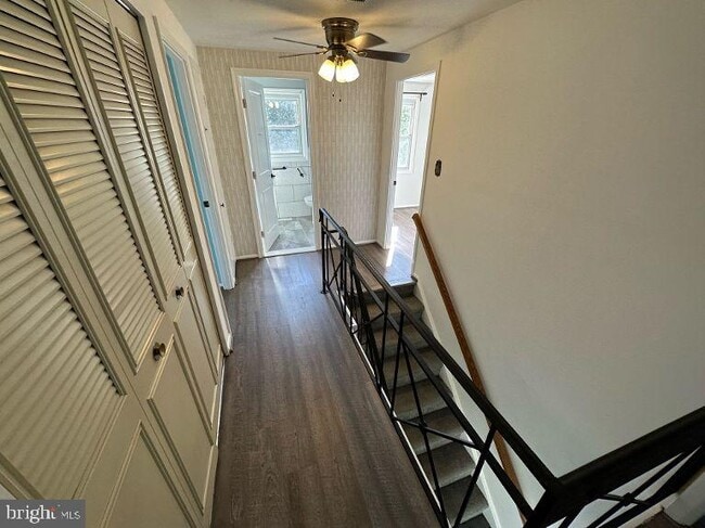 Building Photo - 2901 Tarragon Ln