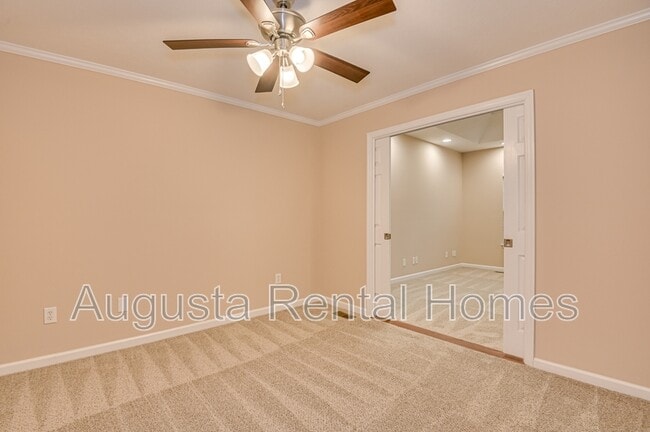 Building Photo - 4154 Hound Ct