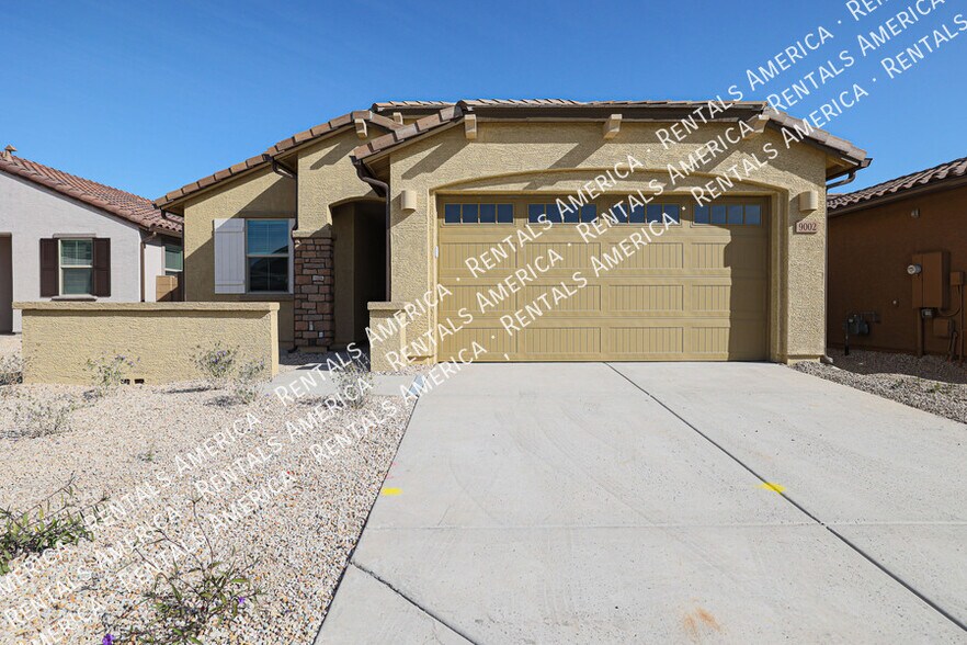Primary Photo - 9002 W Rancho Dr