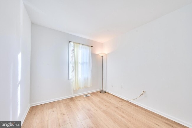 Building Photo - 5 Briarstone Ln