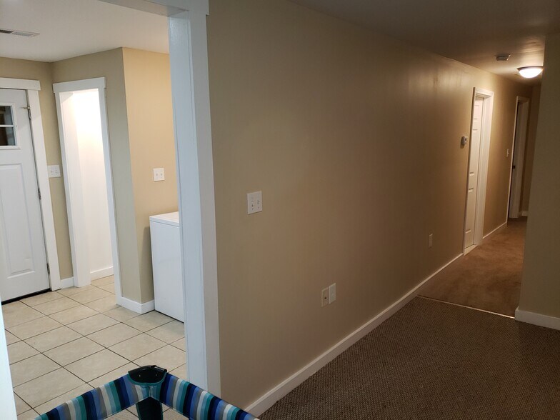 Building Photo - 1703 Wright Blvd