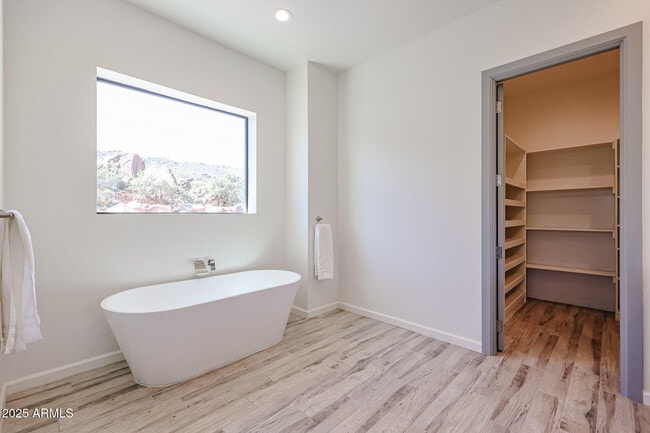 Building Photo - 14914 E Zapata Dr