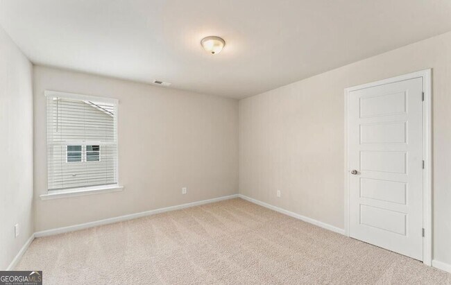 Building Photo - 143 Hunts Ml Cir