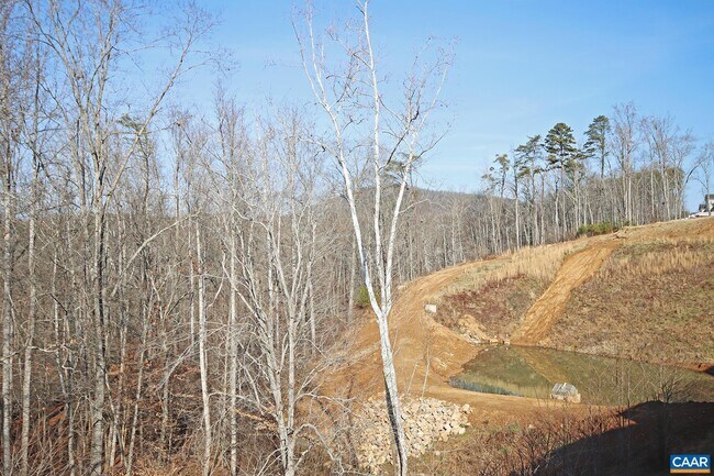 Building Photo - 4393 Sunset Dr