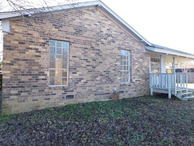 Building Photo - 7310 Susie Ln