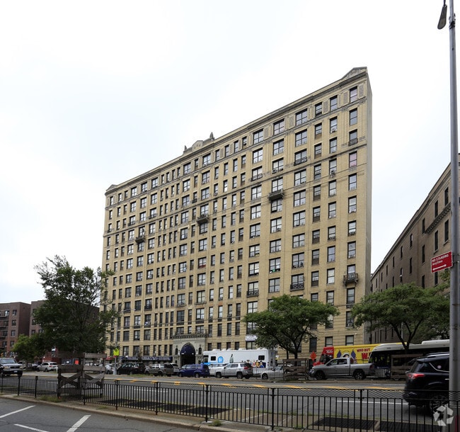 Lewis Morris Apartments 1749 Grand Concourse Bronx NY 10453