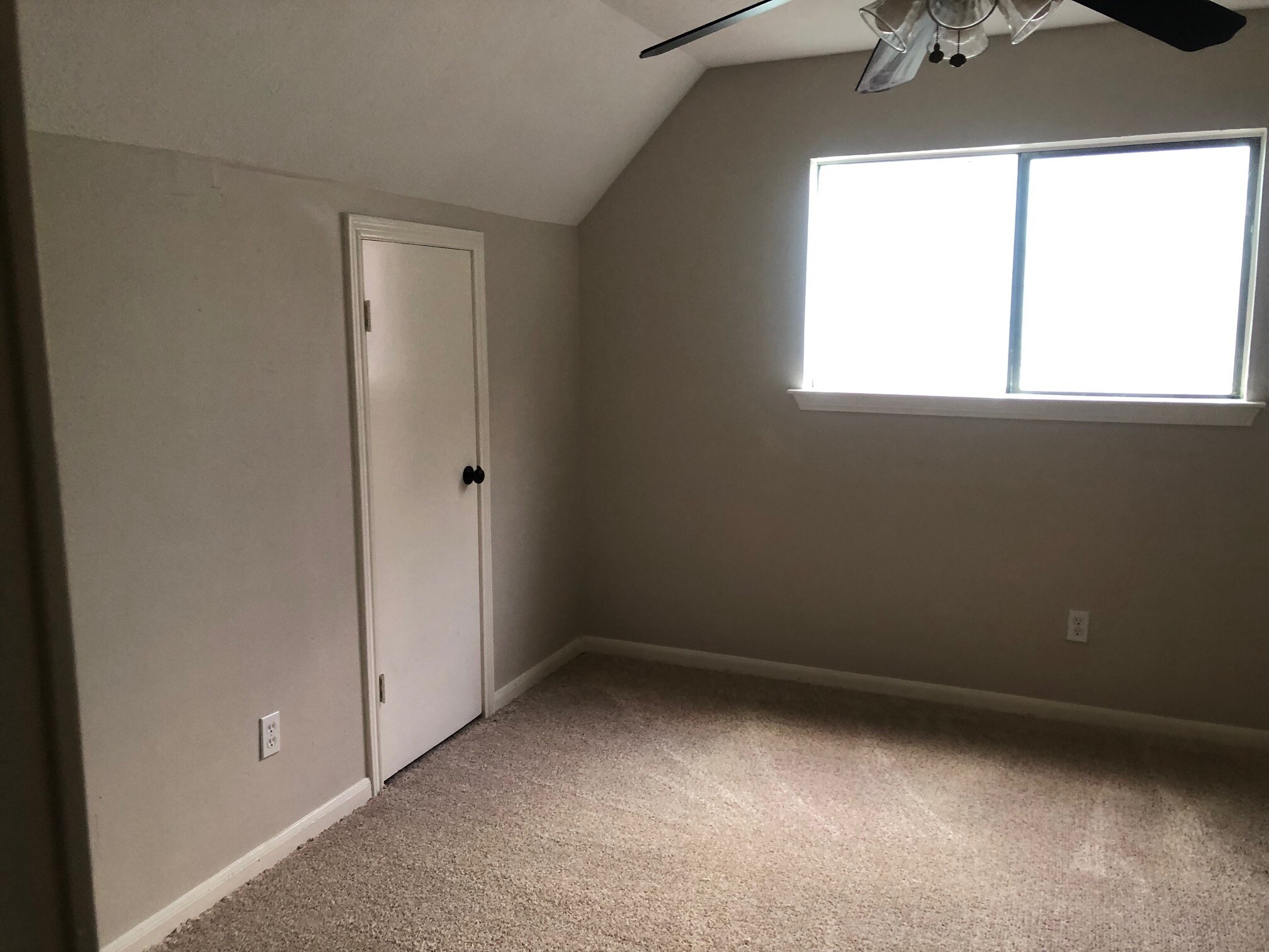 Upstairs Bedroom #3 - 10019 Golden Sunshine Dr