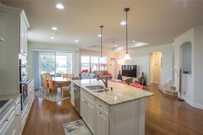 Building Photo - 12071 Uleta Ln