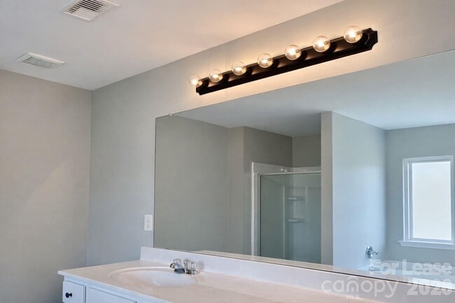 Building Photo - 9646 Walkers Glen Dr NW