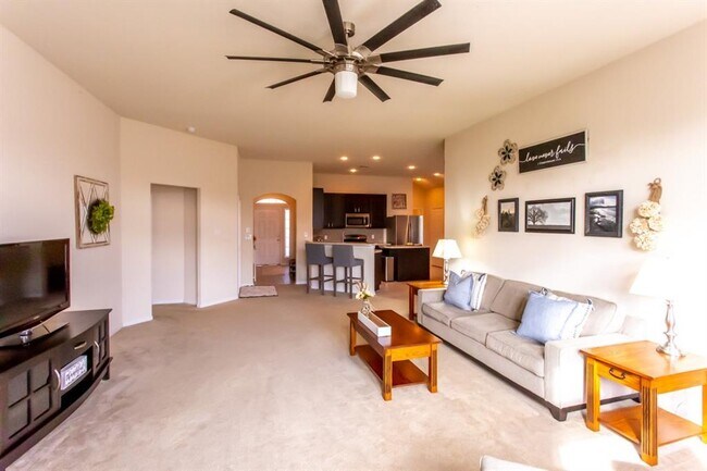 Living room - 9914 Knob Hollow Way