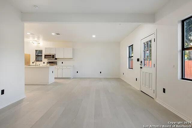 Building Photo - 2031 S Trinity St