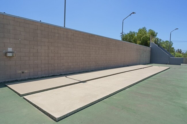 Building Photo - 1Bed/1Bath Single Story Condo in La Mesa w...