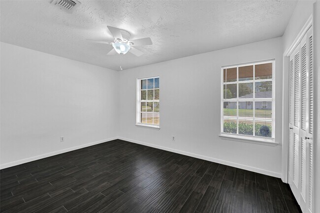 Building Photo - 24102 Pepperrell Pl St