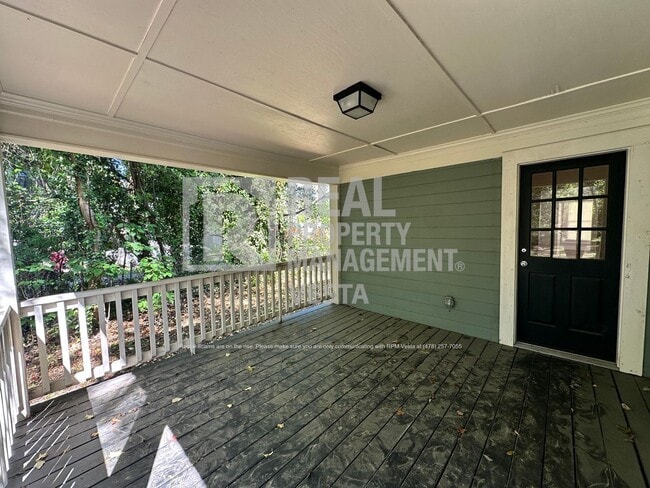 Building Photo - 1227 Calhoun St