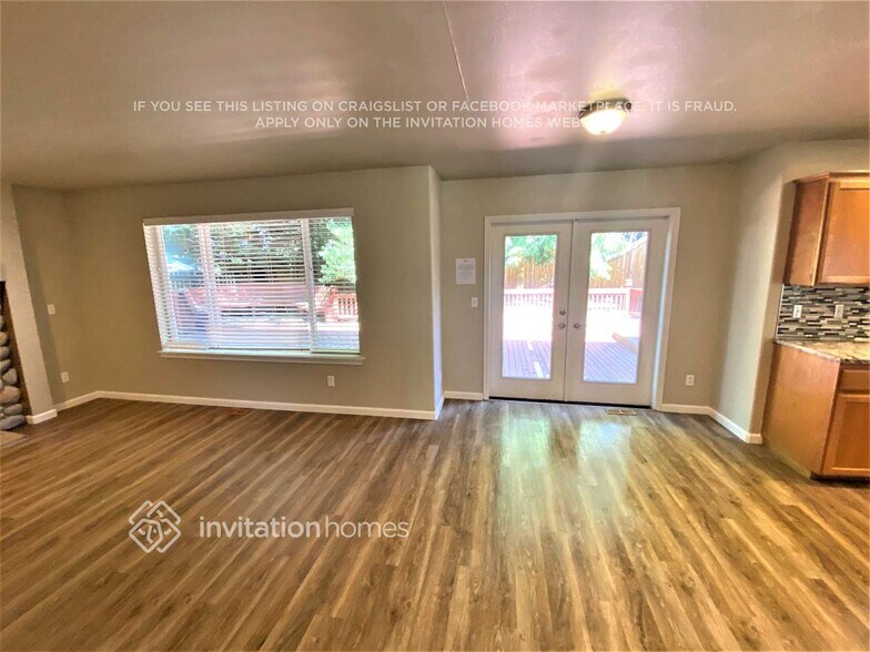 Building Photo - 1601 58th Ave Ct N E