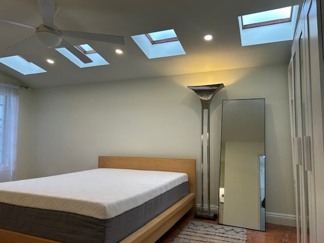 Building Photo - 344 S La Peer Dr