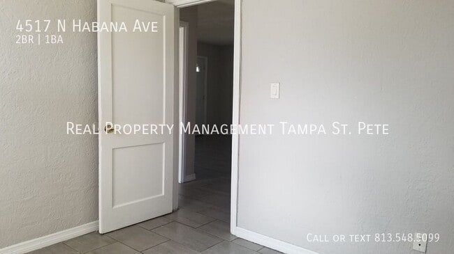 Building Photo - 4517 N Habana Ave