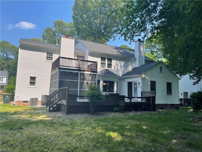 Building Photo - 403 Coach Hovis Dr