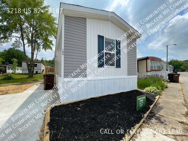 Building Photo - 3218 OH-82
