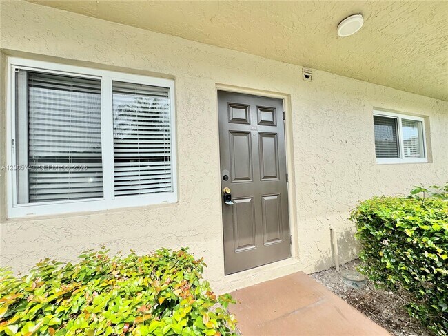 Building Photo - 7840 NW 50th St