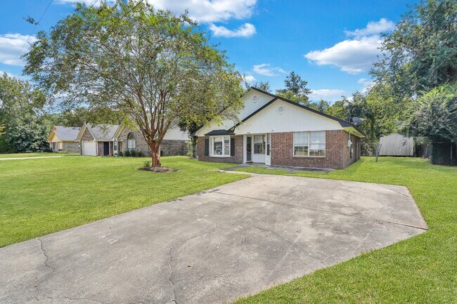 Building Photo - 734 Timber Ridge Trail