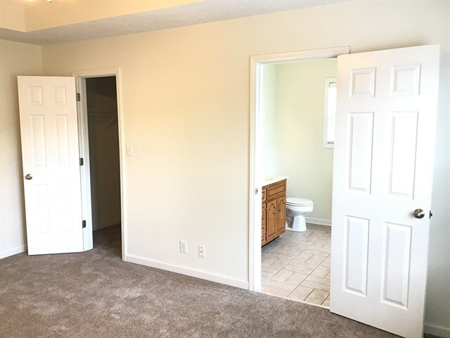 Building Photo - 3697 S Naples Ct