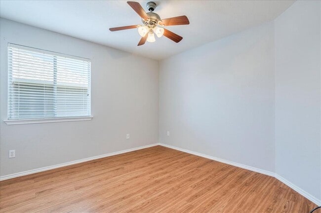 Building Photo - 1507 Davis Mountain Loop