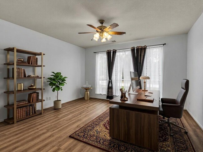 Building Photo - 9915 Valance Way