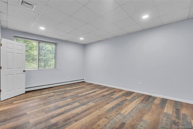 Building Photo - 22 Lauro Ridge Ct