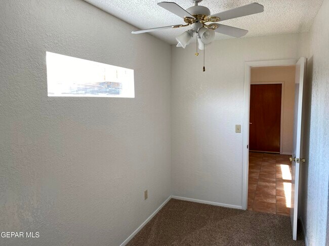 Building Photo - 214 Montego Bay Dr