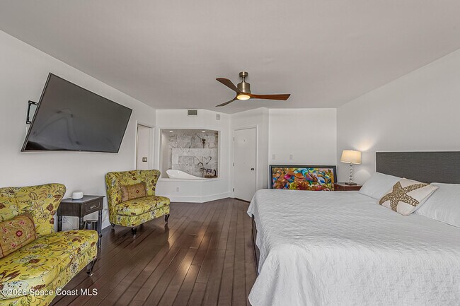 Building Photo - 7415 Aquarina Beach Dr