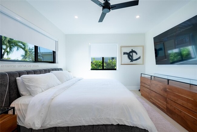 Building Photo - 7548 Adventure Ave