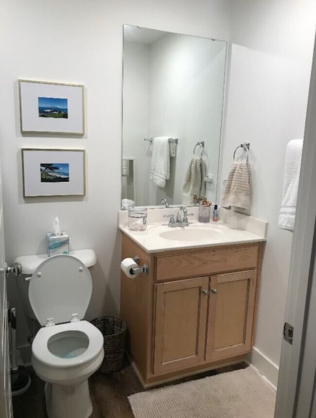 Building Photo - 1138 STREET - A St