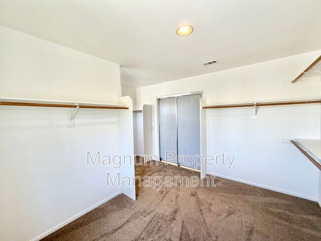 Building Photo - 31409 Orchard Ln