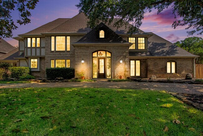 Primary Photo - 15010 Terrace Oaks Dr