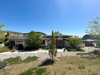Building Photo - Luxury Living in StarView Estates - 4.98 A...