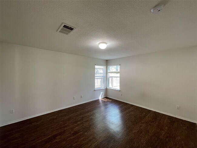 Building Photo - 3830 Castle Rock Cove