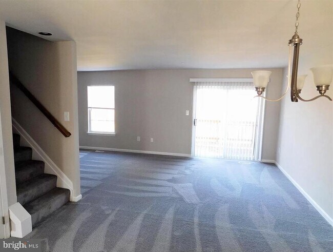 Building Photo - 5797 Indian Cedar Ct