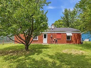 Building Photo - 8315 Roy Rd