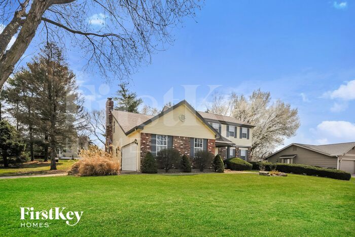 Primary Photo - 1722 Treetop Dr