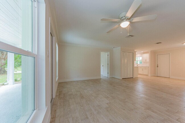 Building Photo - 12955 91st St