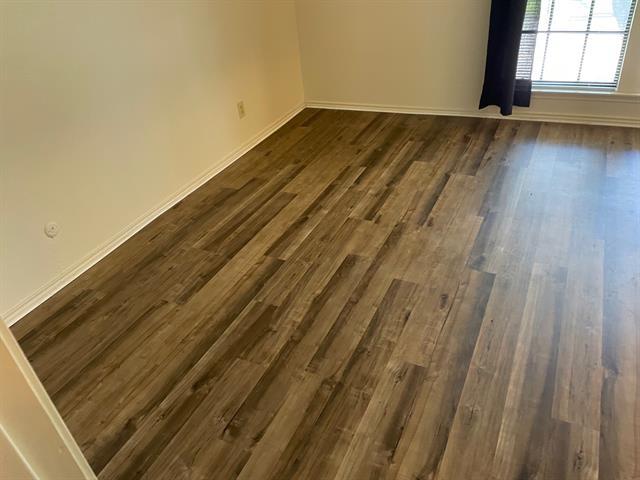Building Photo - 15221 Berry Trail